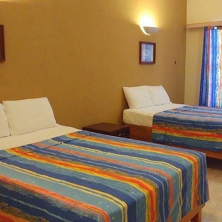 Sun Suites Cozumel Eksteriør billede