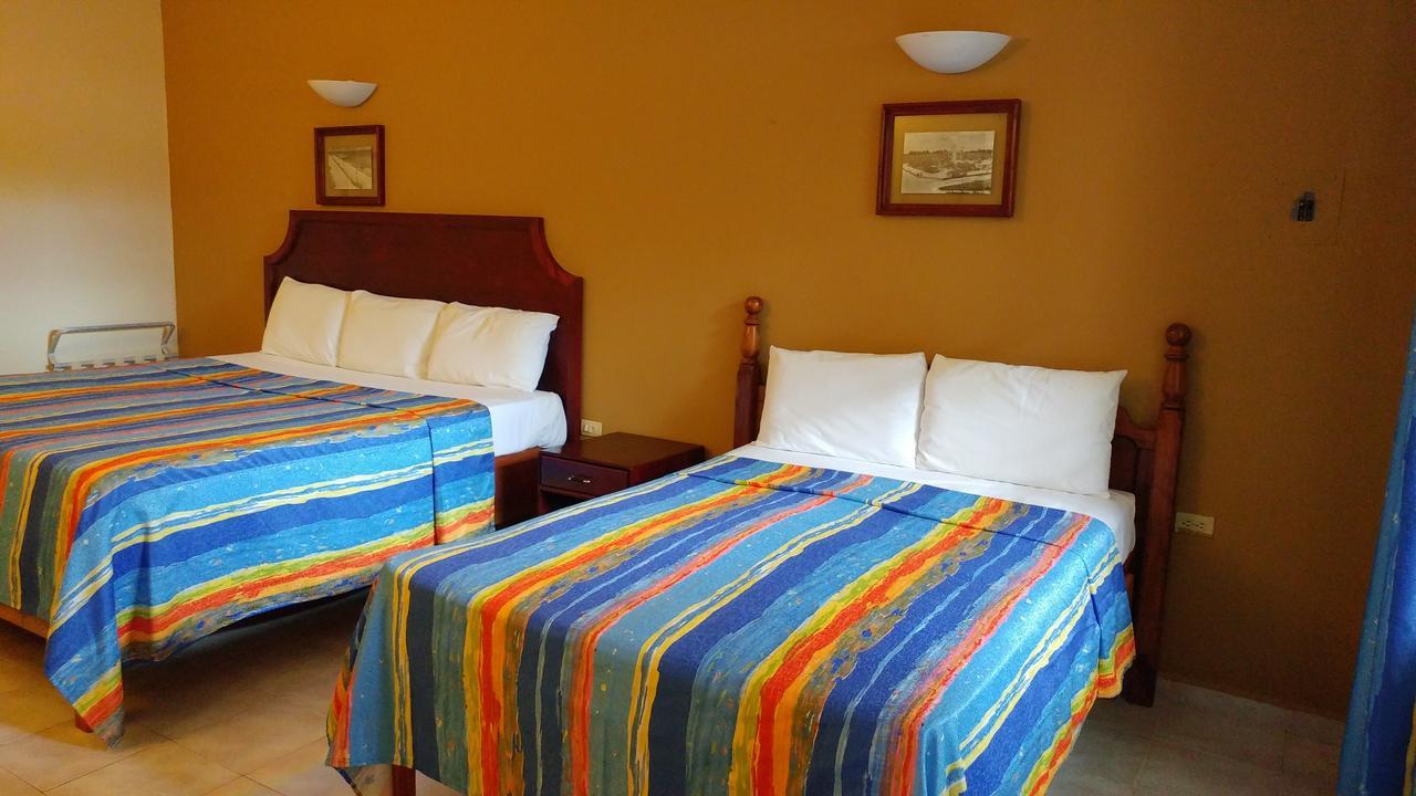 Sun Suites Cozumel Eksteriør billede