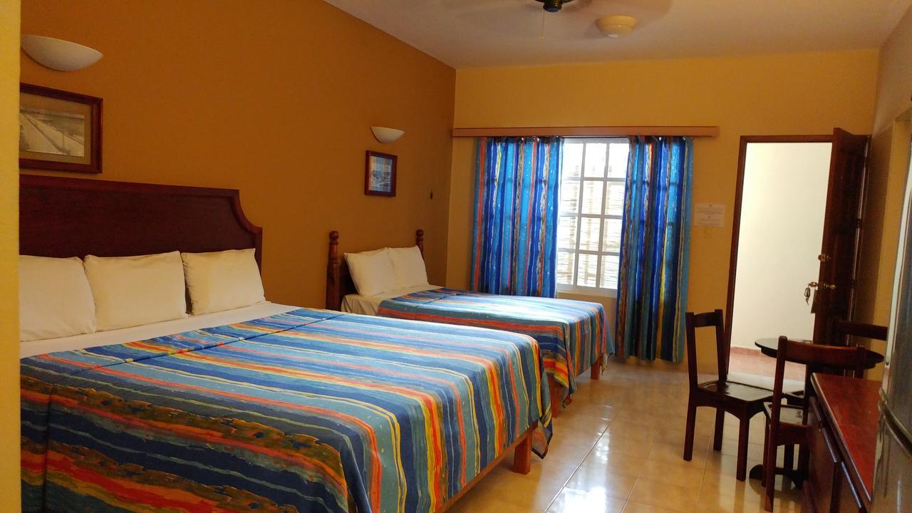 Sun Suites Cozumel Eksteriør billede
