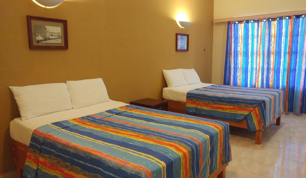 Sun Suites Cozumel Eksteriør billede
